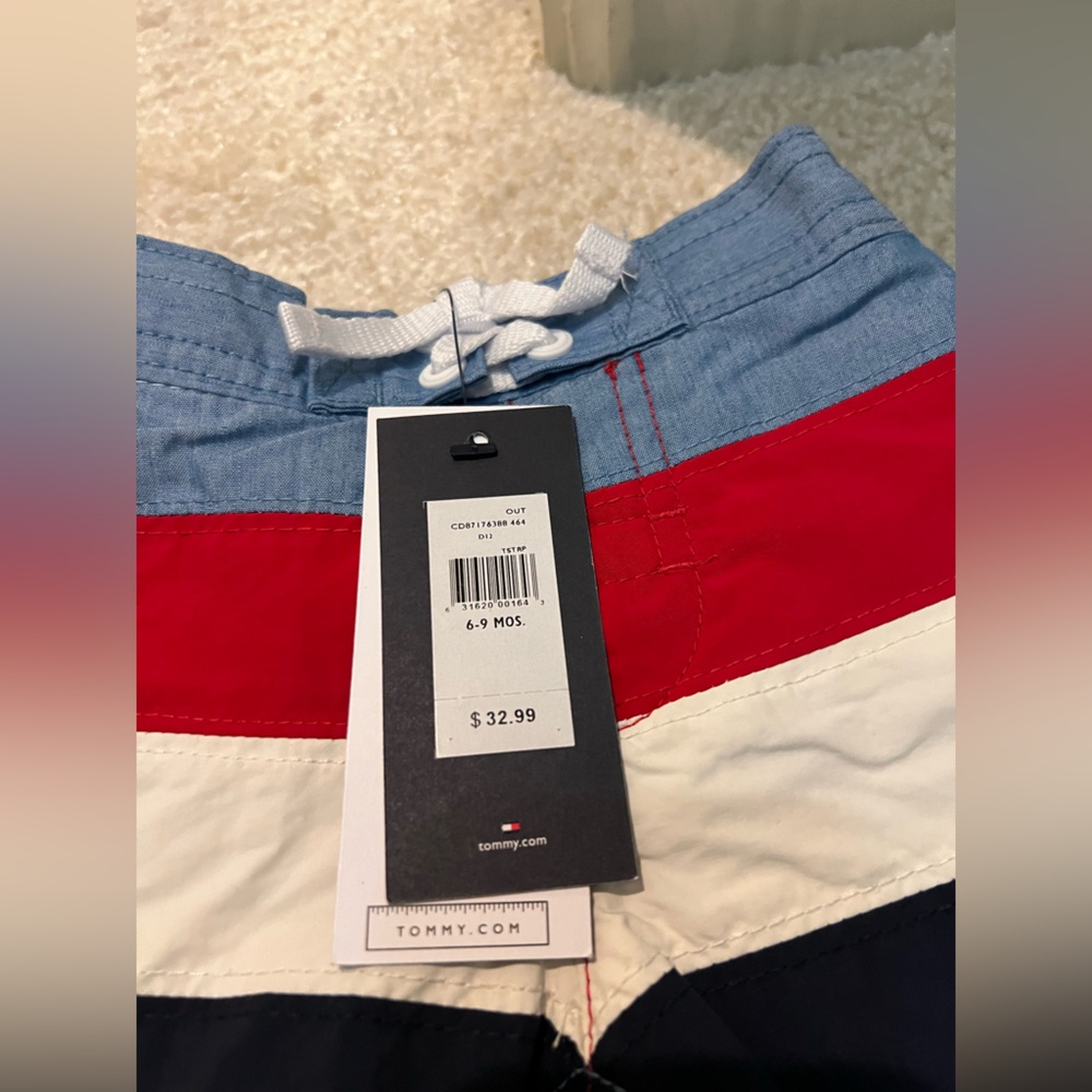 Tommy Hilfiger Red and White Garment